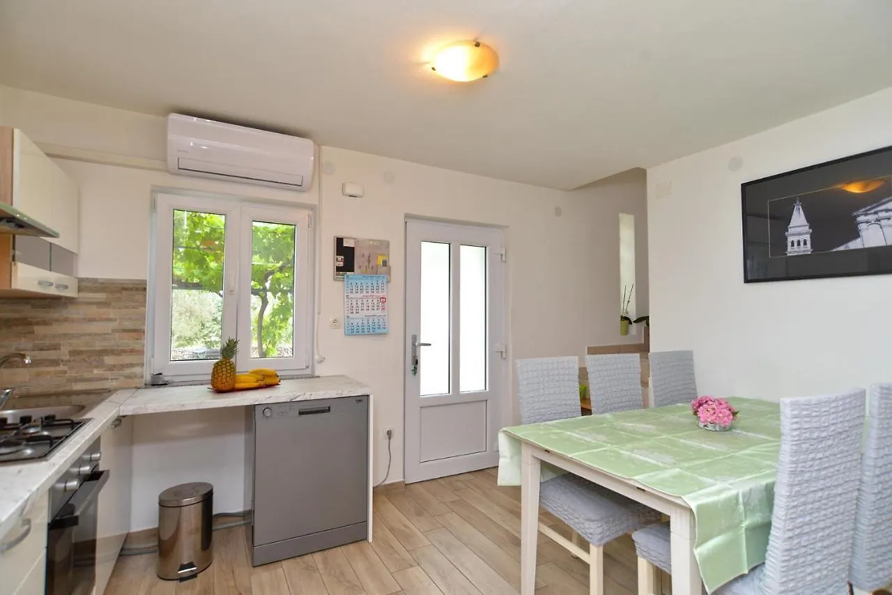 Holiday home House Dama 1691 Villa Fazana